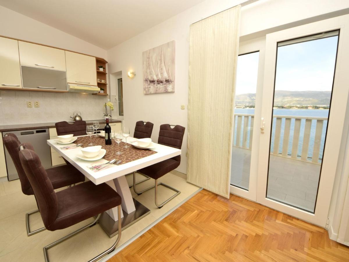 Apartment Mornar-2 By Interhome Trogir Ngoại thất bức ảnh